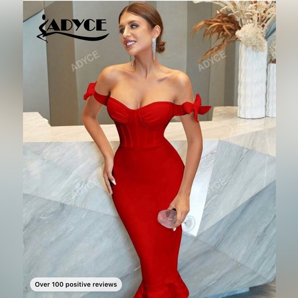 Worn only once for an event, took photos in it. Will not wear again. - Picture 2 of 2